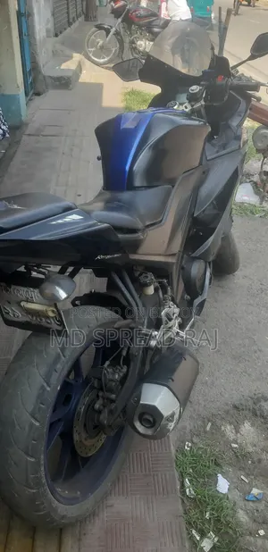 যমাহা আর১৫ ভি৩ ২০২০ ব্লু