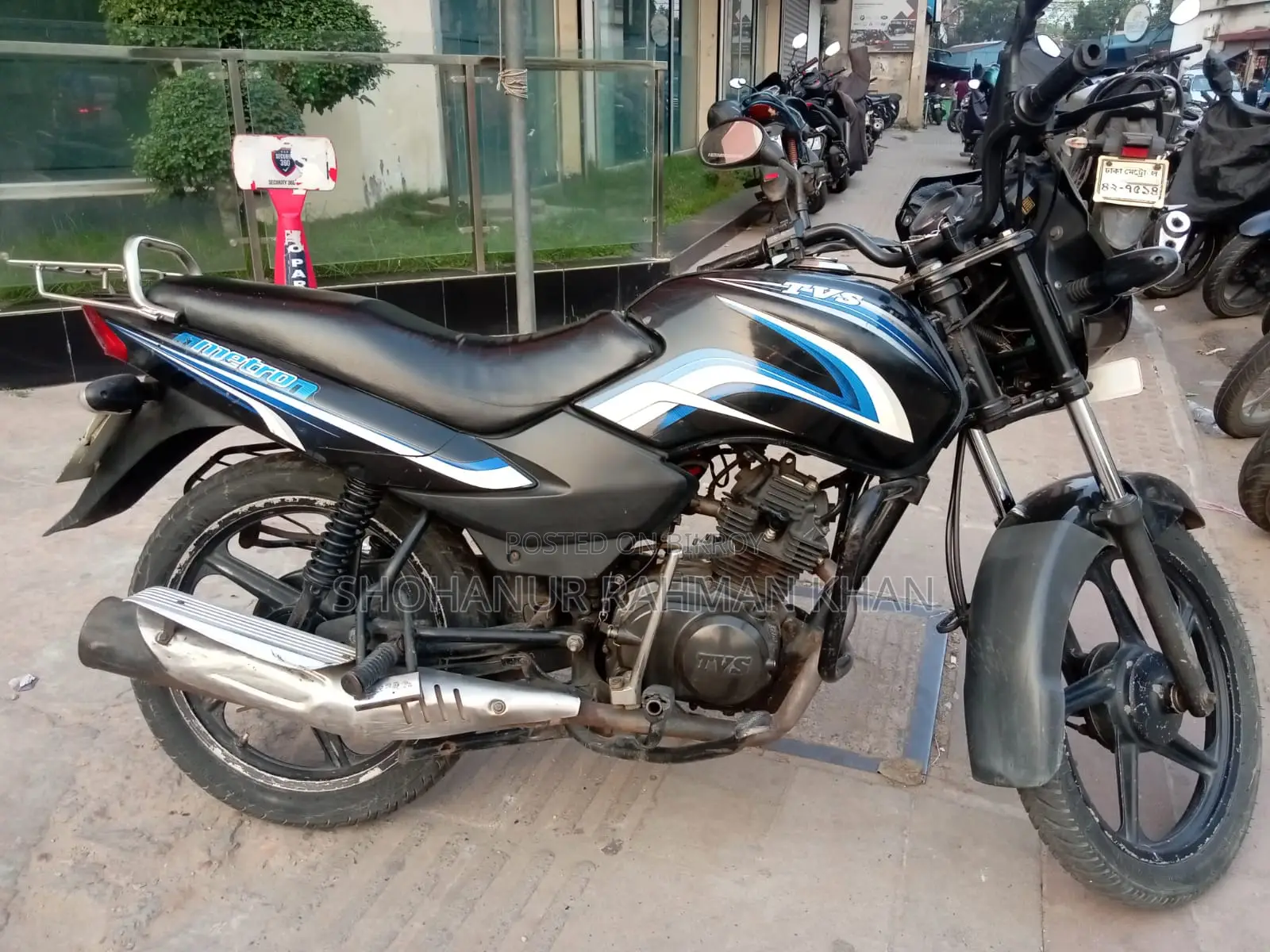 টিভিএস মেট্রো ২০১৭ কালো