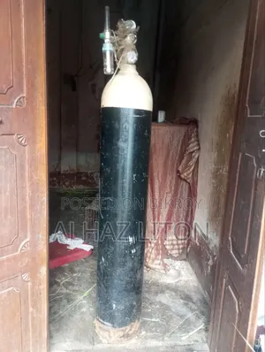 অক্সিজেন গ্যাস সিলিন্ডার