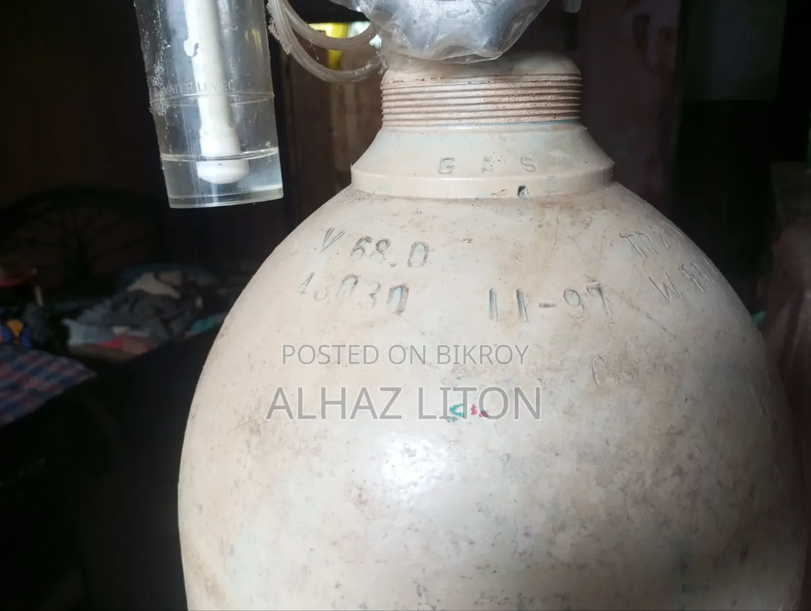 অক্সিজেন গ্যাস সিলিন্ডার