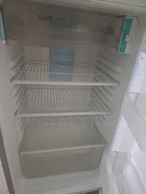 শার্প রেফ্রিজারেটর এসজেইকে-২৮২ এসএল