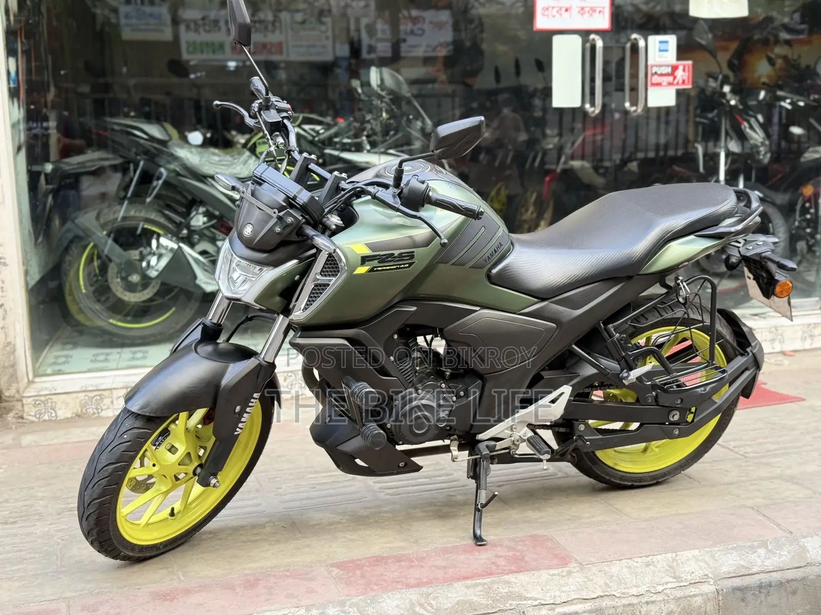 ইয়ামাহা এফজেডএস ভি৪ ২০২৫ গ্রিন