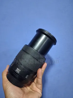 Canon EF-S 18-135mm USM Standard Mastar Zoom Lens