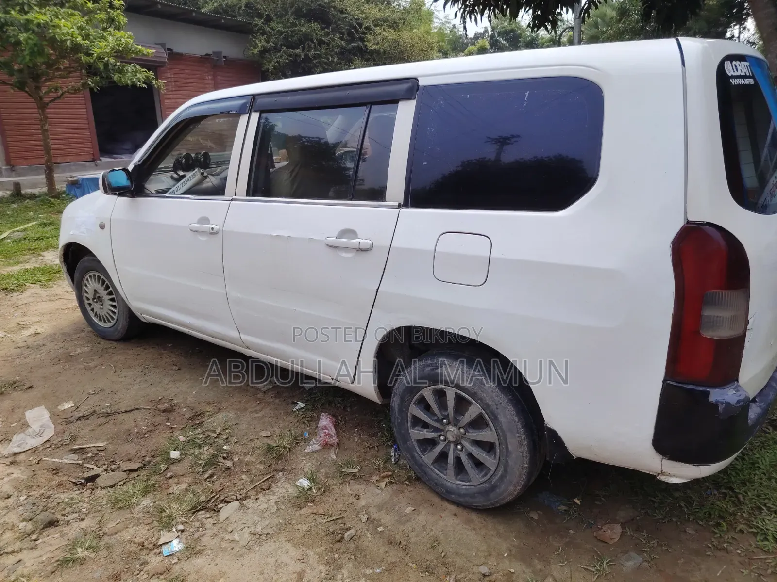 Toyota Probox 1.3 2-wheel drive 2003 White