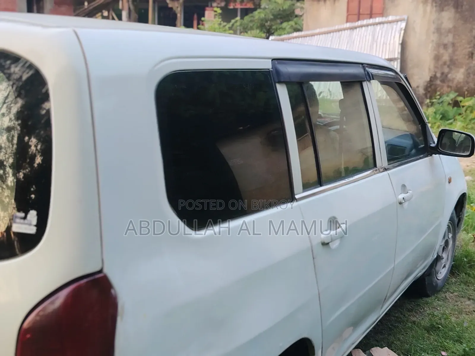 Toyota Probox 1.3 2-wheel drive 2003 White