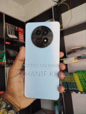 Realme Narzo 70x 128 GB White