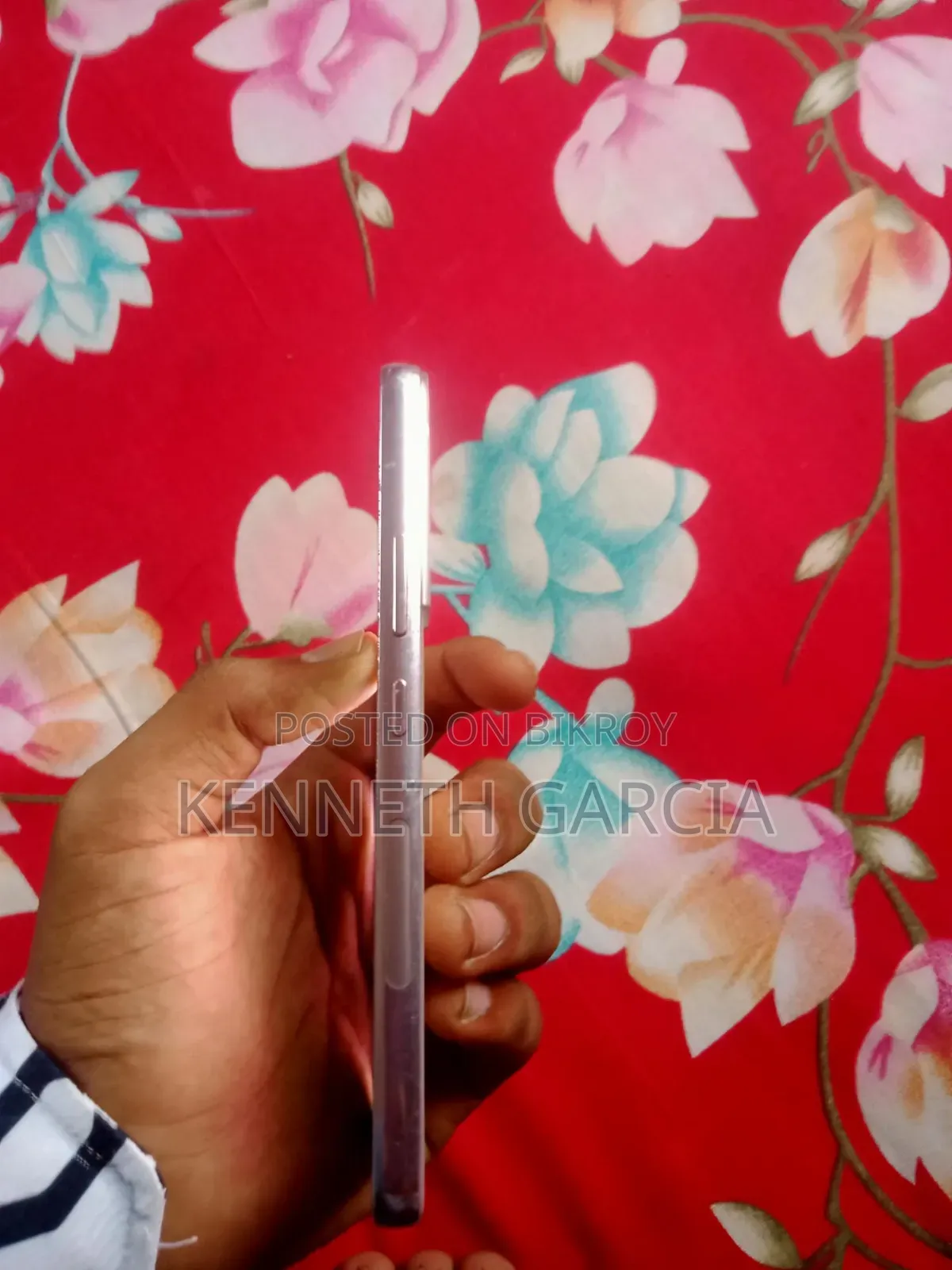 স্যামসাং গ্যালাক্সি এস২২ ৫জি ২৫৬ জিবি