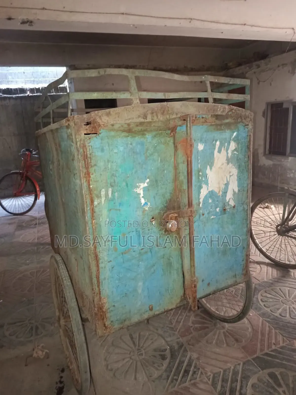 কভার ভ্যান