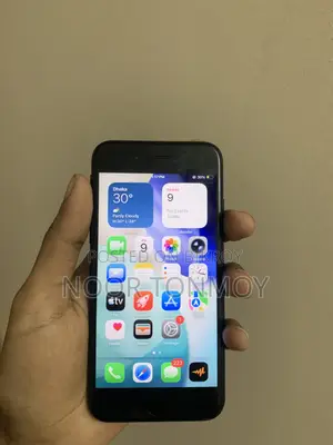 Apple iPhone SE (2022) 128 GB Black