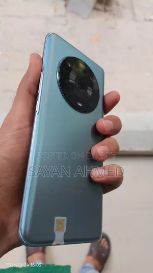 New Honor Magic4 256 GB Silver