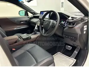 New Toyota Harrier Z Leather Package 2022 Pearl