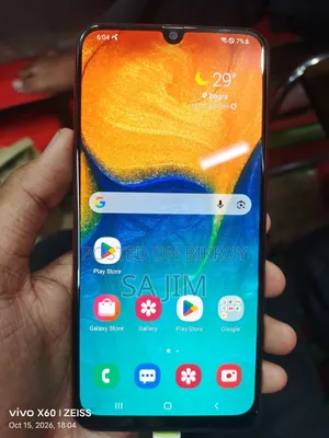 Samsung Galaxy A30 64 GB Red