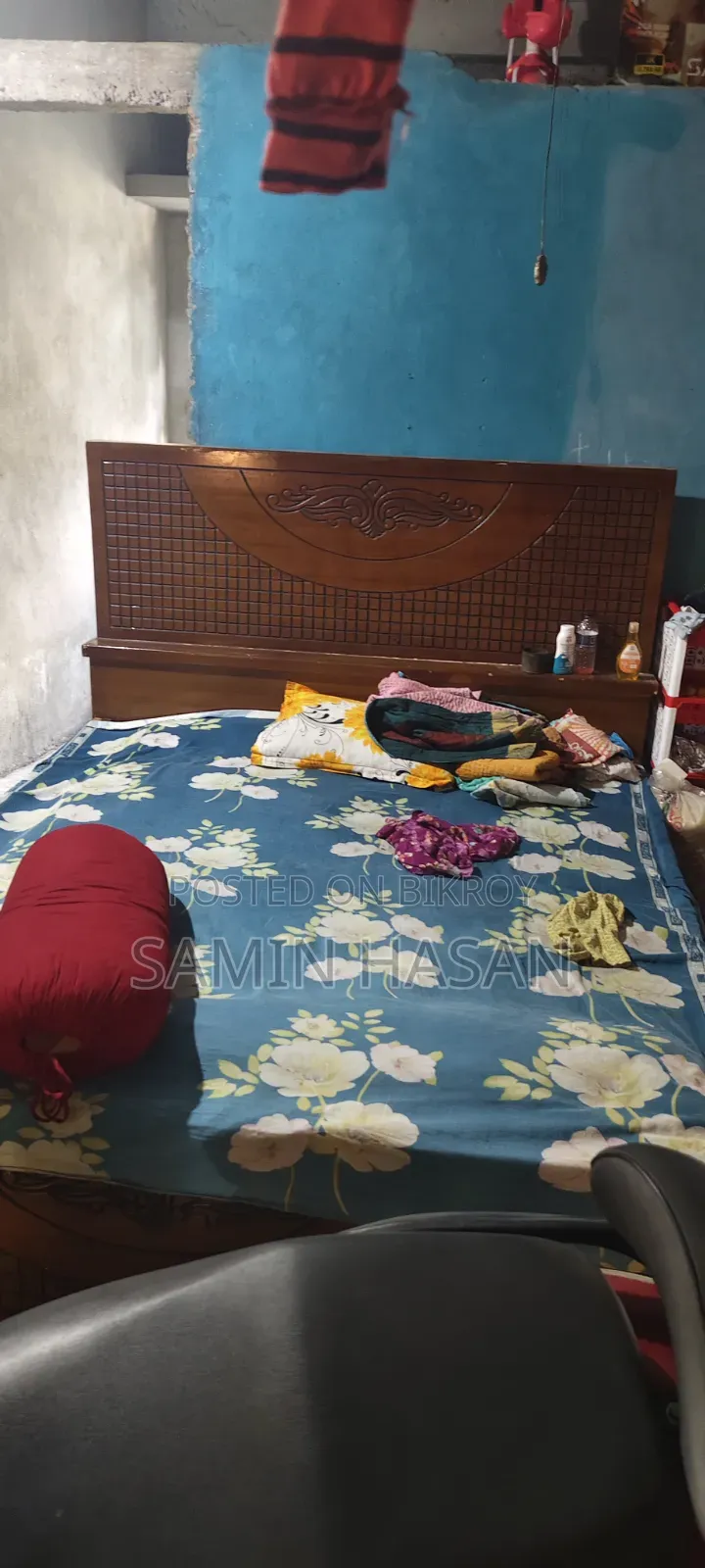 Otbi Bed Looks Like New