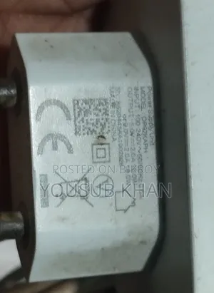 ১৮ওয়াট রিয়েলমি চার্জার কেবল সহ