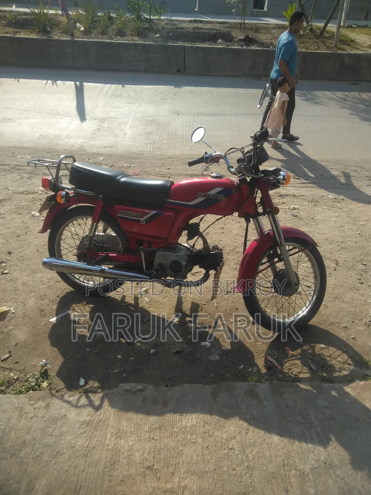 Honda 2000 Red