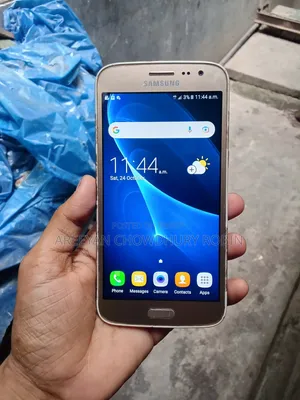 Samsung Galaxy J2 8 GB Gold