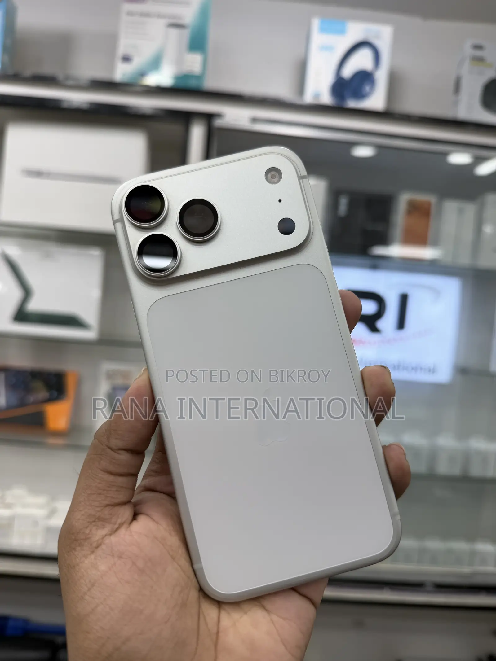 Apple iPhone 17 Pro Max 256 GB Silver