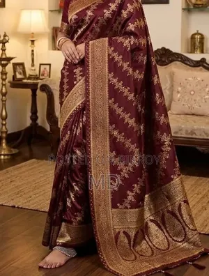 Japani Silk Sharee With Blouse Piece