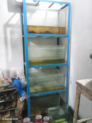 অ্যাকোয়ারিয়াম, অ্যাকোয়ারিয়াম স্ট্যান্ড