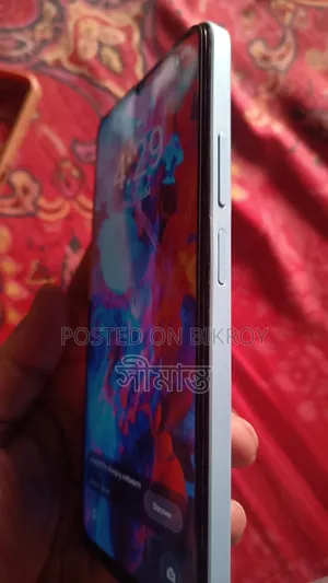 রিয়েলমি নোট ৫০ ১২৮ জিবি গ্রিন