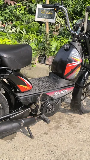 টিভিএস এক্সএল ১০০ ২০১৮ কালো