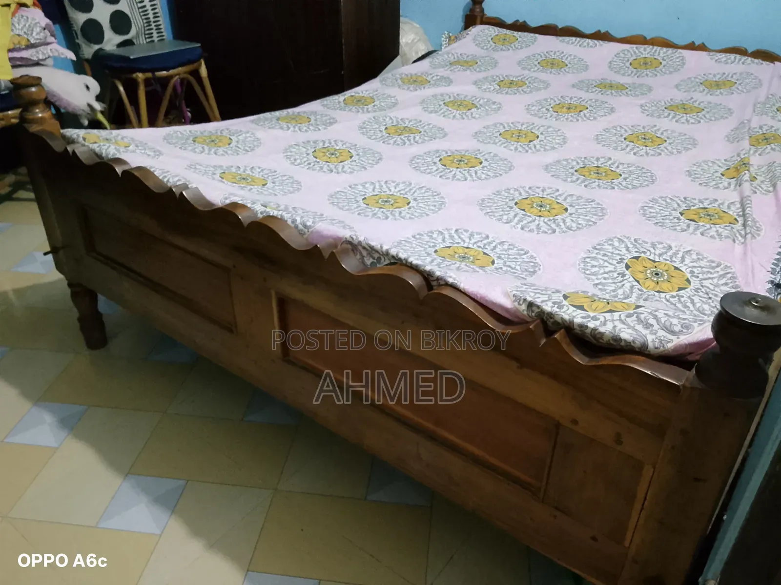 আকাশমণি কাঠের খাট