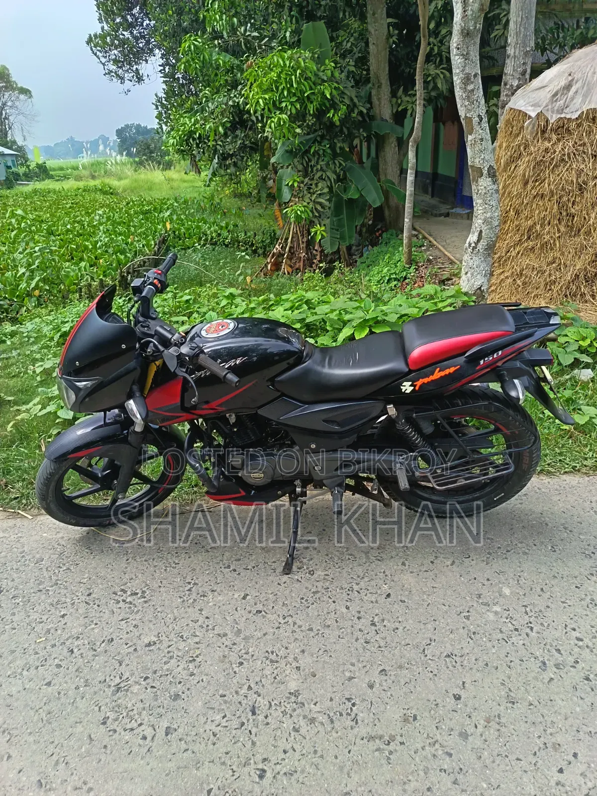 বাজাজ পালসার ১৫০ ২০২৩ ব্ল্যাক