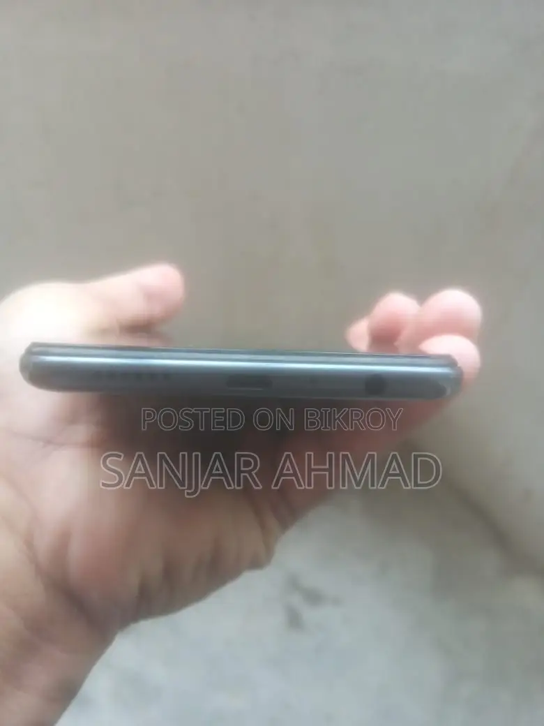স্যামসাং গ্যালাক্সি এম০১এস ৩২ জিবি