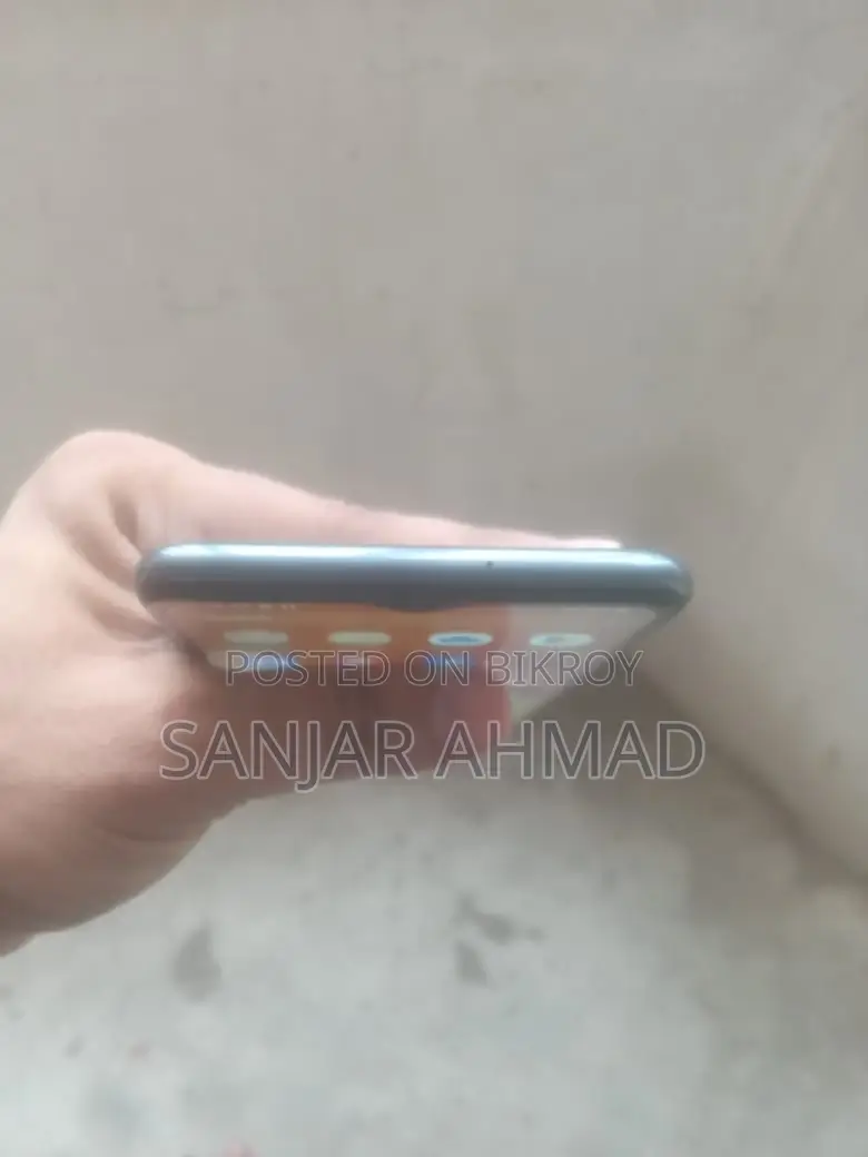 স্যামসাং গ্যালাক্সি এম০১এস ৩২ জিবি