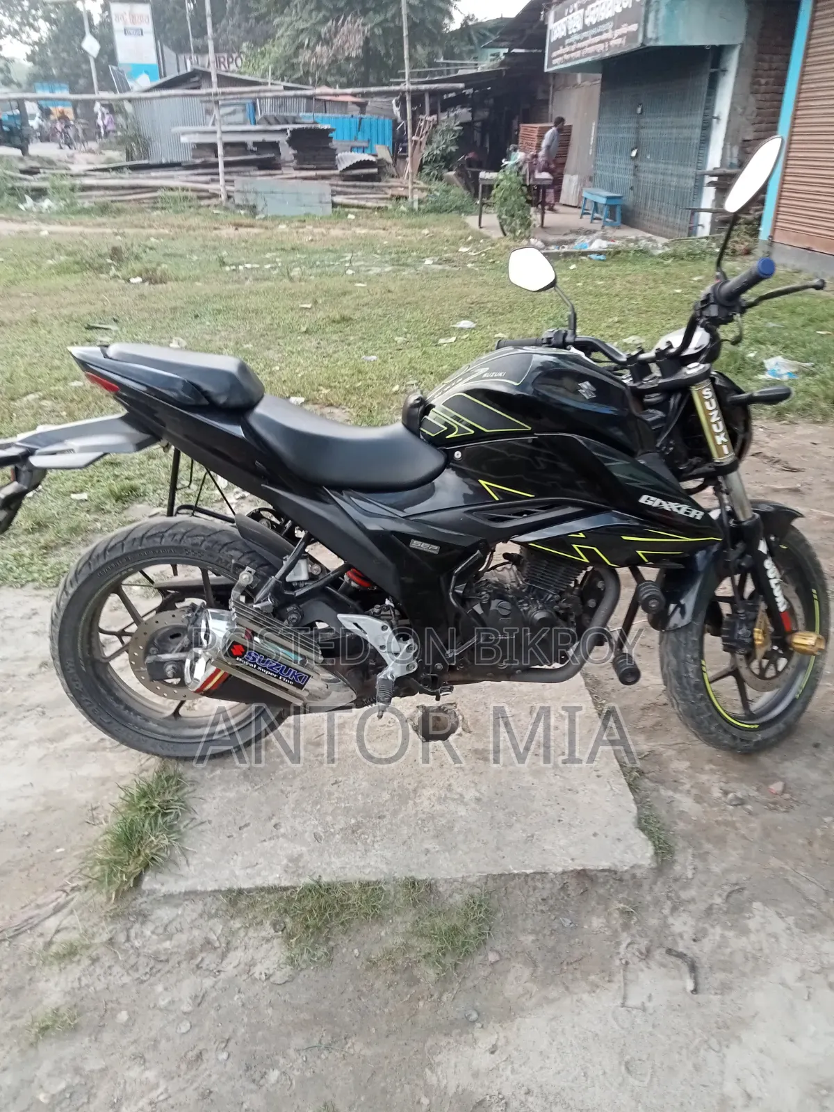 Suzuki Gixxer 2024 Black