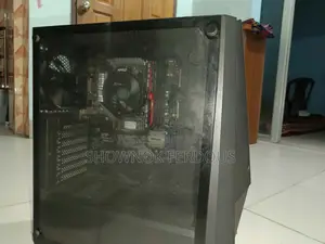Desktop Computer 8GB AMD Ryzen 5 SSD 256GB