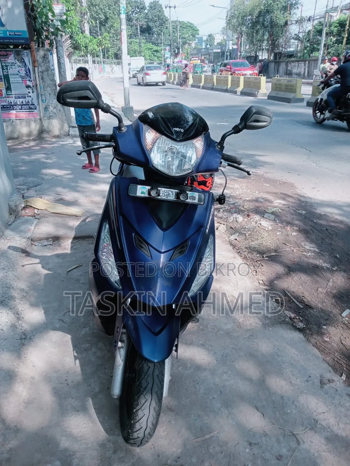 হিরো মেস্ট্রো এজ ২০২১ নীল