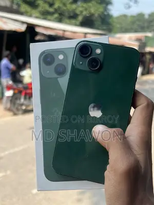 Apple iPhone 13 128 GB Green