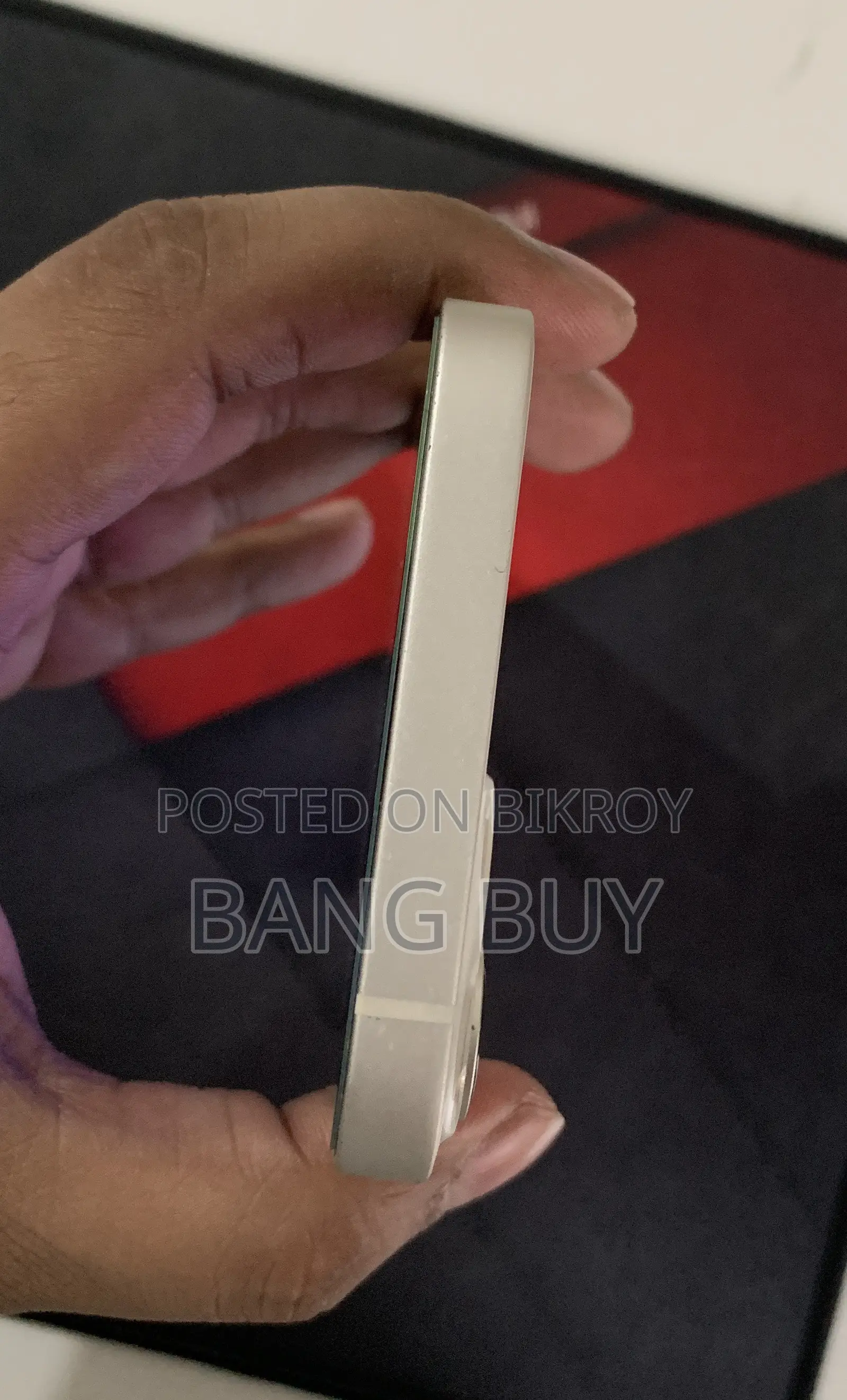 অ্যাপল আইফোন ১৩ ২৫৬ জিবি সাদা
