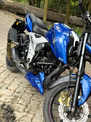 TVS Apache RTR 160 4V 2022 Blue