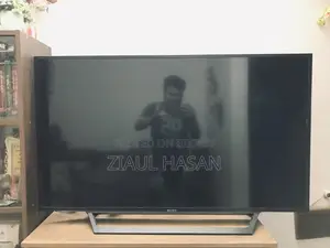 Sony Smart TV 48 Inch
