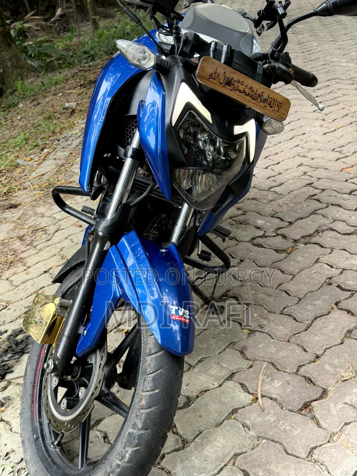 TVS Apache RTR 160 4V 2022 Blue