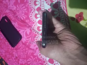 অ্যাপল আইফোন এক্স ৬৪ জিবি ব্ল্যাক