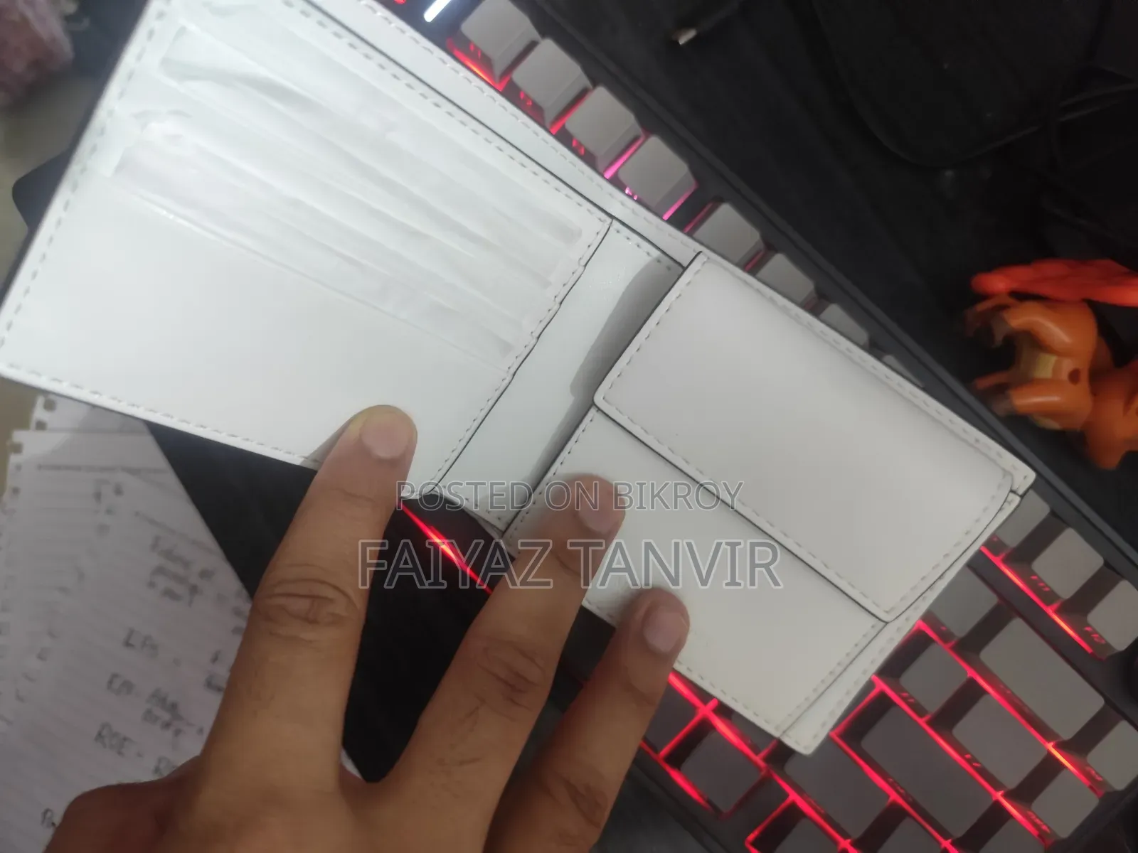 মাইকেল কর্স হোয়াইট মেনস ওয়ালেট
