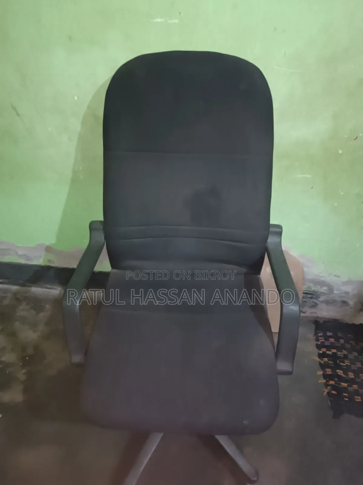 Urgent Chair Sell All Okay