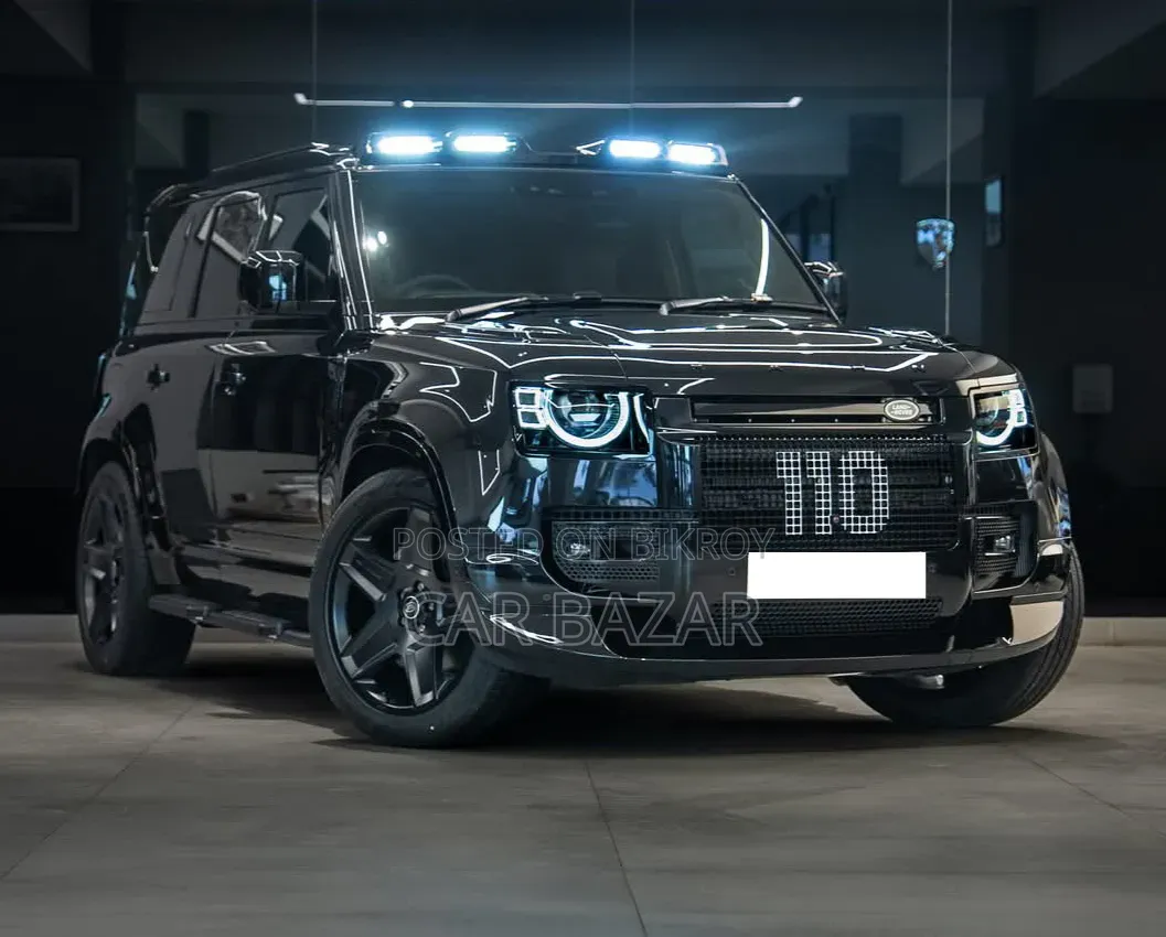 New Land Rover Defender 110 P300 S 2025 Gray