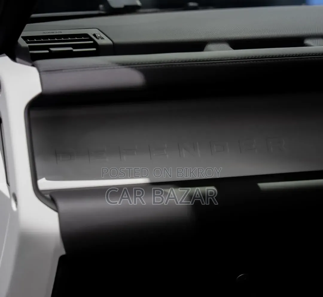 New Land Rover Defender 110 P300 S 2025 Gray