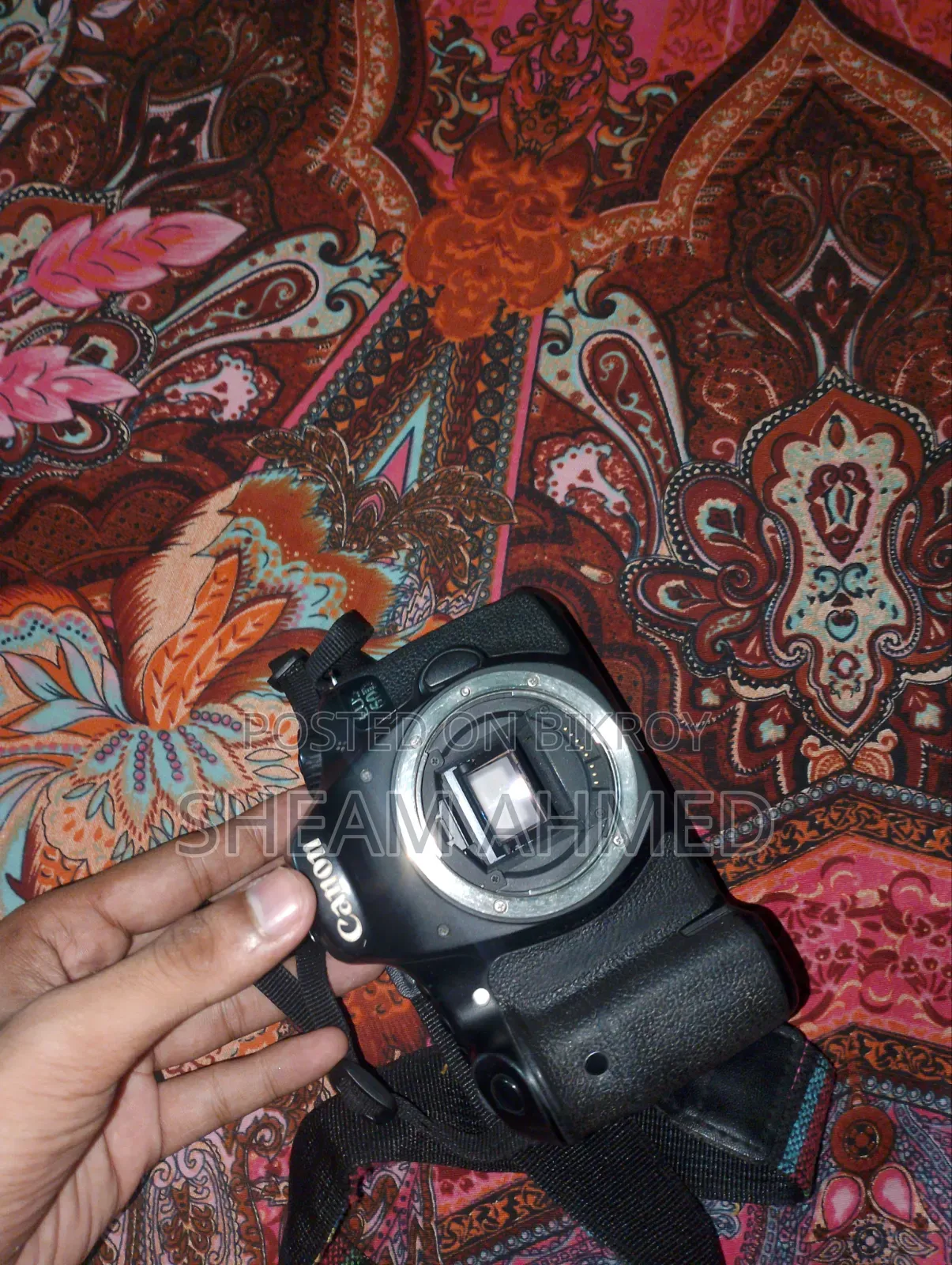 Canon 60D Camera With 75-300mm Lens
Canon 50mm Lens
