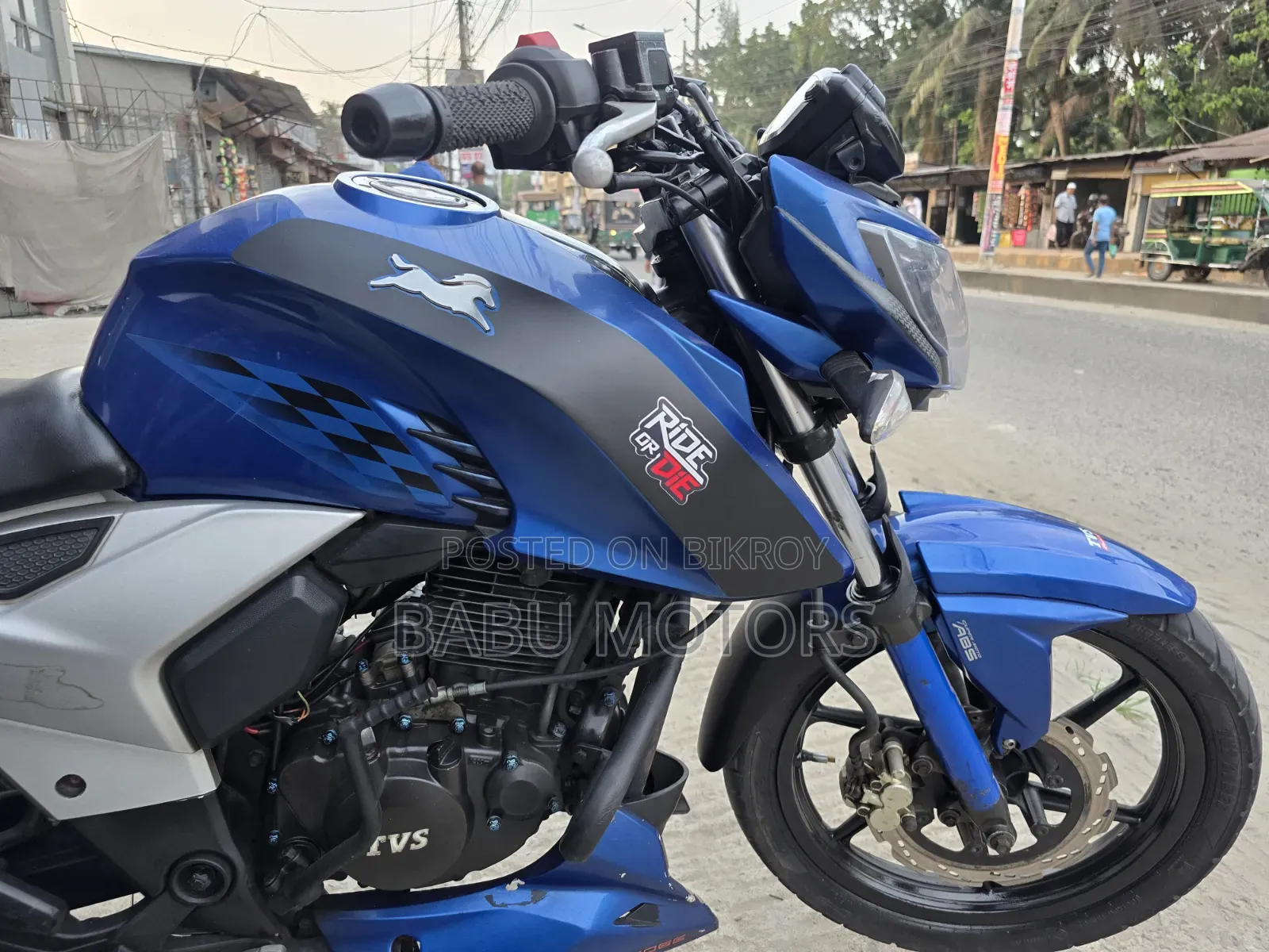 TVS Apache RTR 160 4V 2020 Blue
