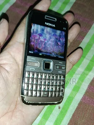 নোকিয়া ই৭২ গোল্ড
