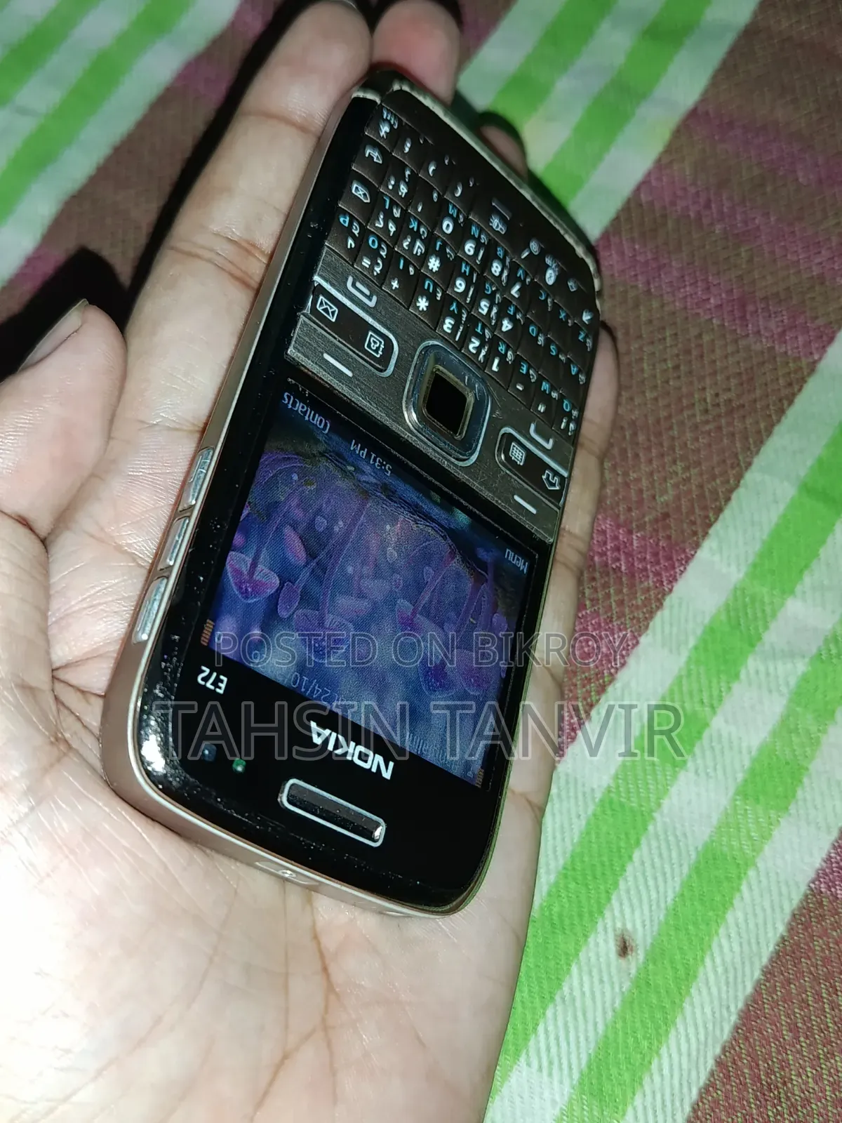 নোকিয়া ই৭২ গোল্ড