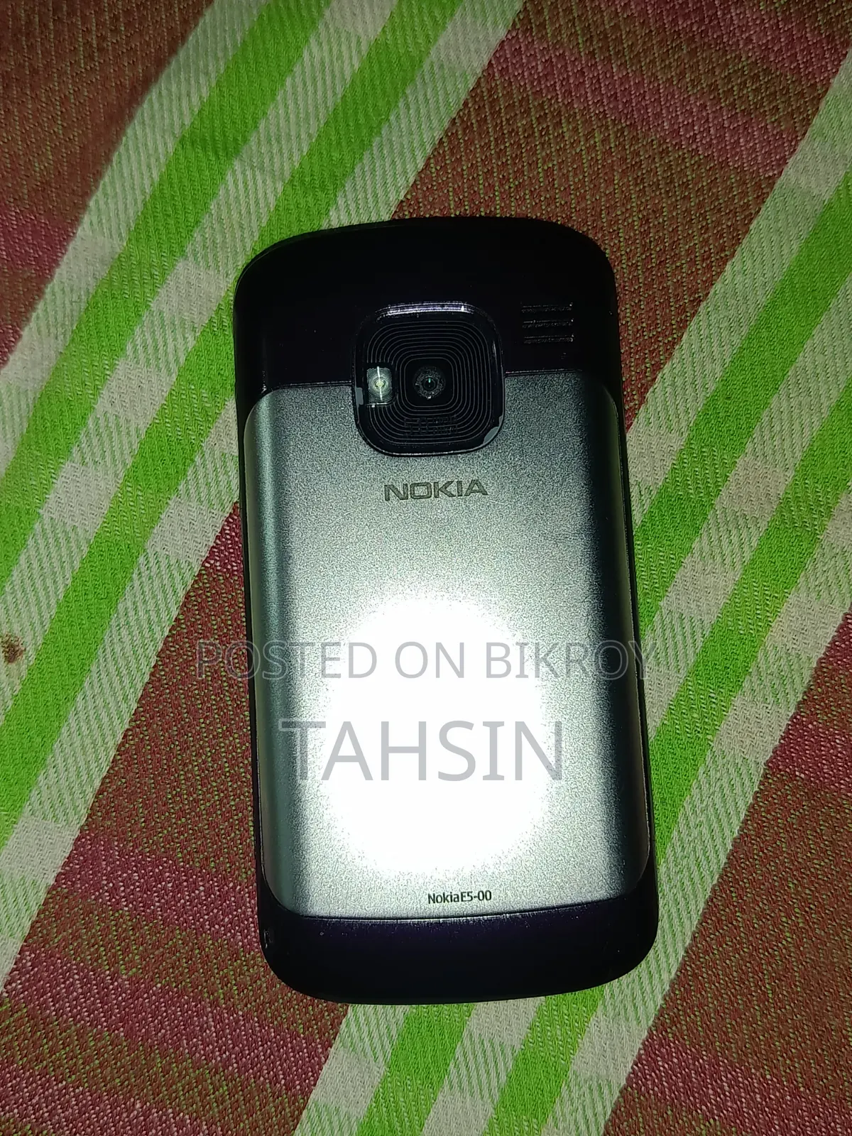 Nokia E5 Purple