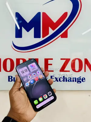 টেকনো ক্যামন ৫০ আল্ট্রা ২৫৬ জিবি কালো