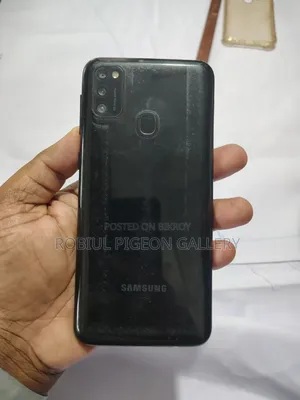 Samsung Galaxy M21 128 GB Black
