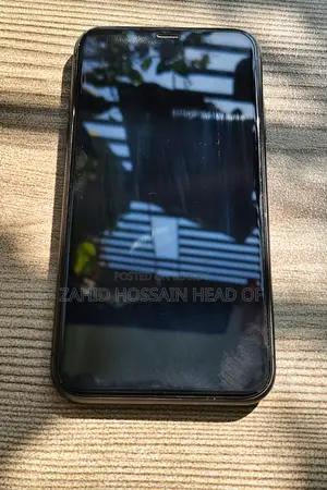 Apple iPhone 11 64 GB Black